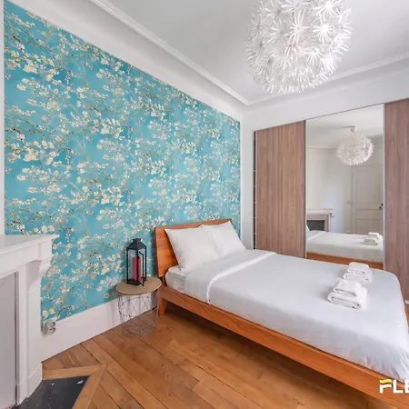 Cozy 1br Near Montmartre * Paris